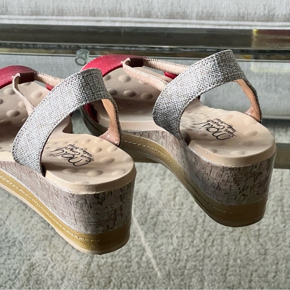 Red Slingback Sandals for Women - Picture 3 of 6